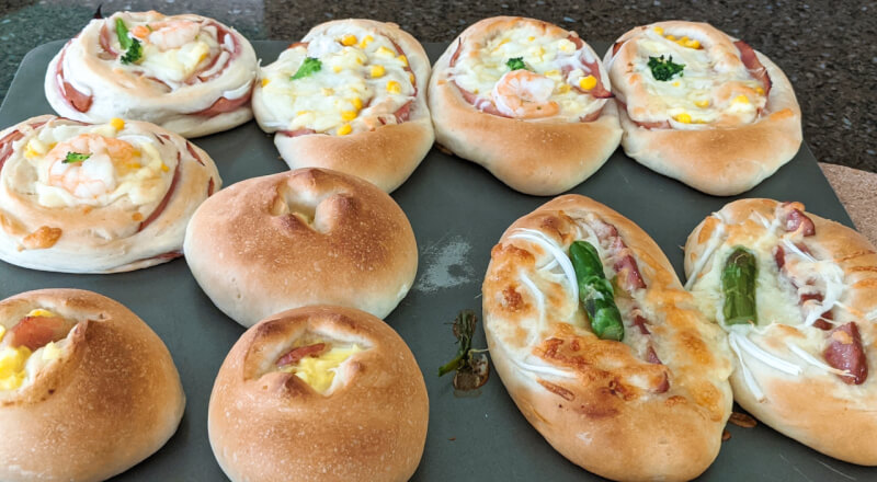 妻の手作りパン