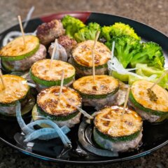 ピンチョス風ひき肉料理