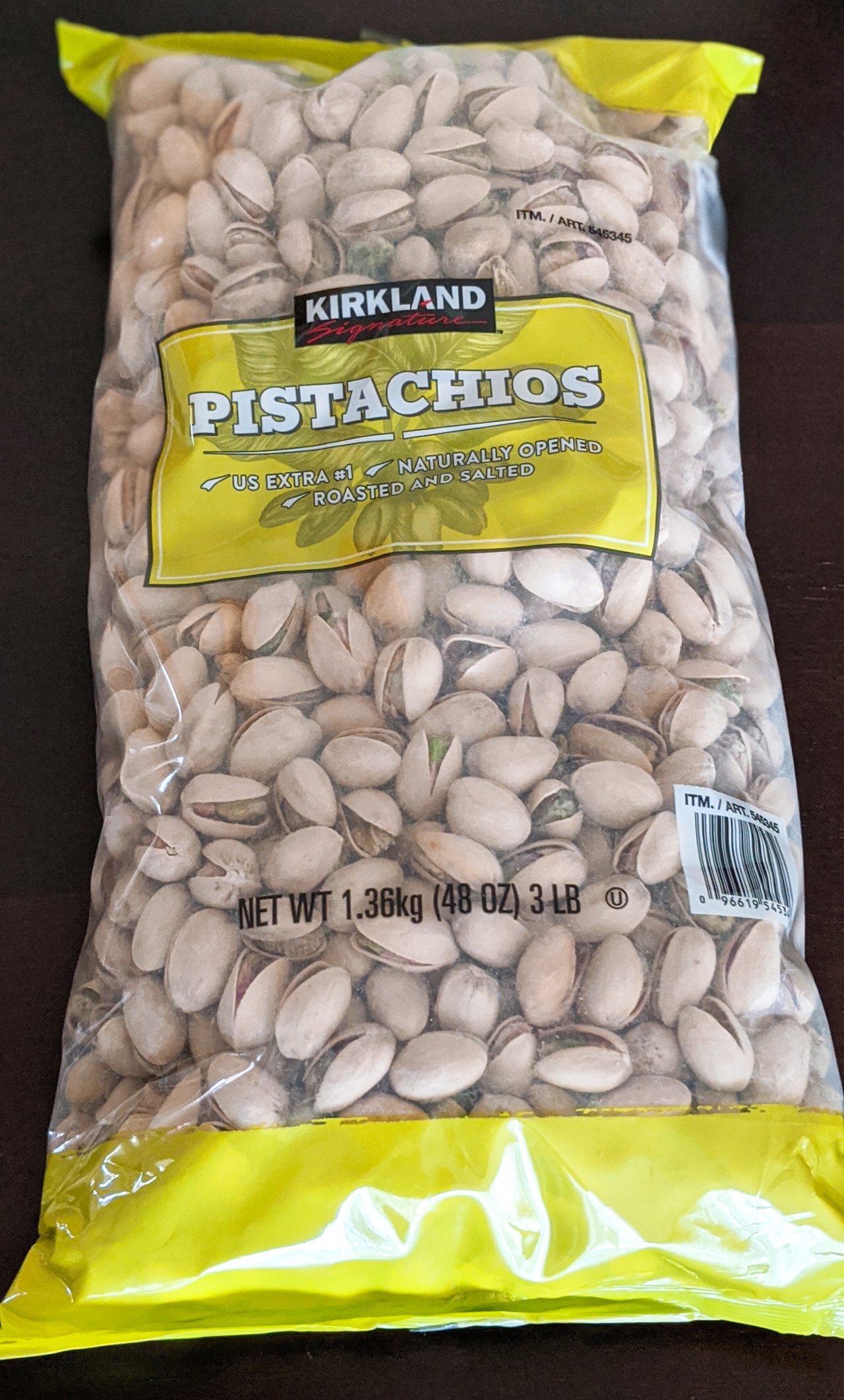 【COSTCO商品レビュー】ちょうどよい塩加減で無限に食べられる！たっぷり入ってずっしり重いピスタチオ！ Kirkland